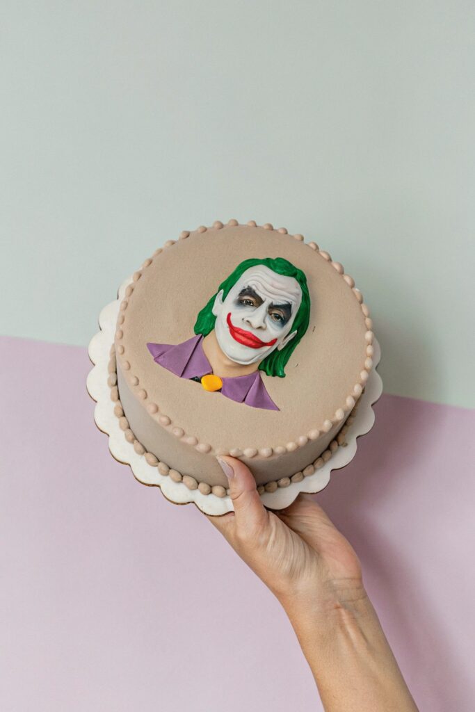 Joker Cake